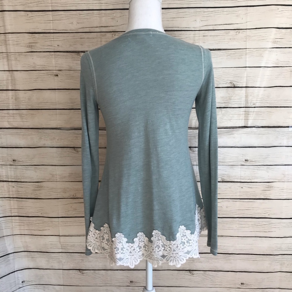 Rewind A-Line Lace Trimmed Long Sleeve Top - Picture 4 of 7